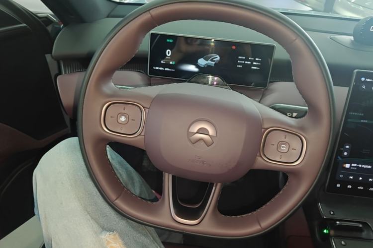 Used Nio ET5T 2024 75kWh Touring Steering Wheel