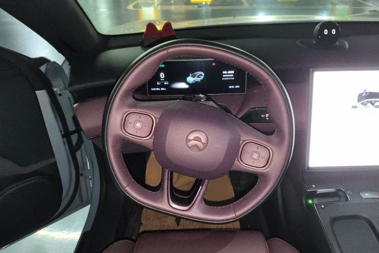 Used Nio ET5T 2024 75kWh Touring Steering Wheel
