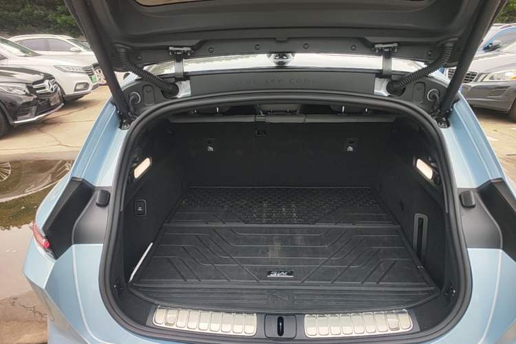 Used Nio ET5T 2024 75kWh Touring Trunk
