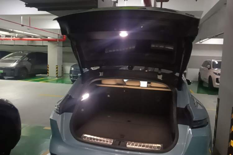Used Nio ET5T 2024 75kWh Touring Trunk