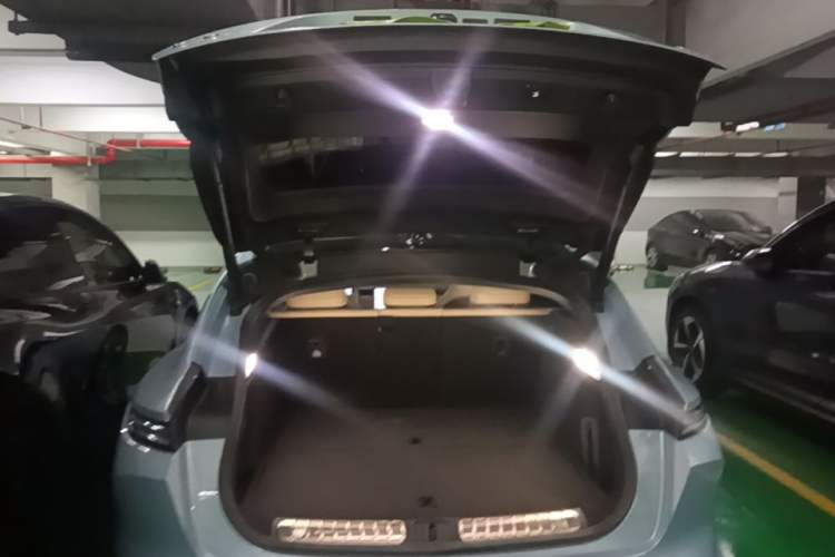 Used Nio ET5T 2024 75kWh Touring Trunk