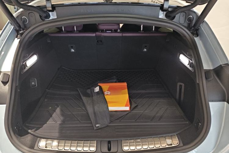 Used Nio ET5T 2024 75kWh Touring Trunk