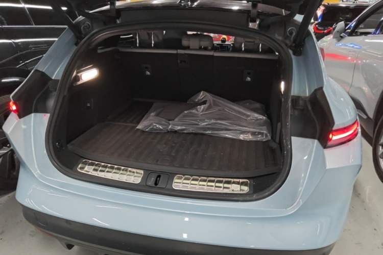 Used Nio ET5T 2024 75kWh Touring Trunk