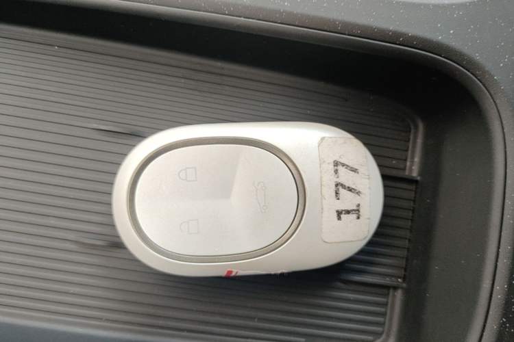 Used Nio ET5T 2024 75kWh Touring Vehicle Key
