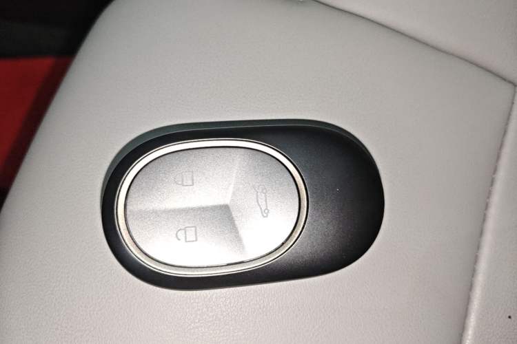 Used Nio ET5T 2024 75kWh Touring Vehicle Key