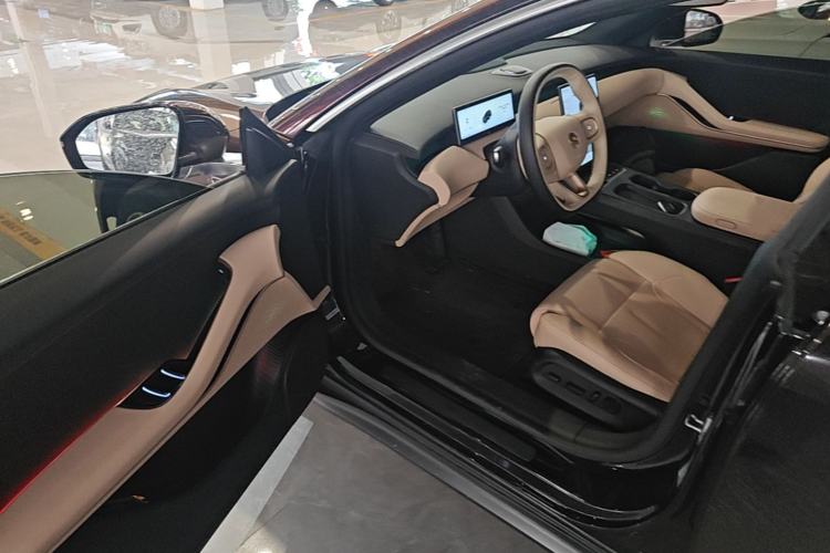 Used Nio ET5T 2024 75kWh Touring Driver Seat