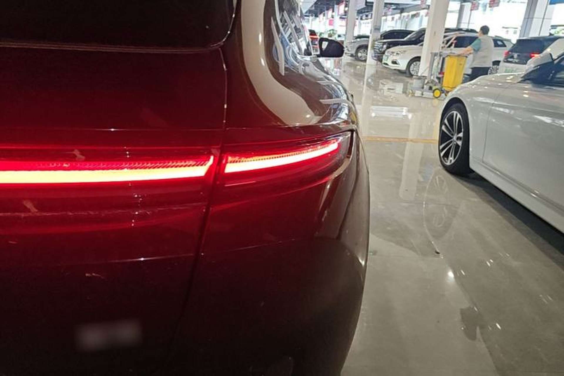 Used Nio ET5T 2024 75kWh Touring Right Rear Taillight
