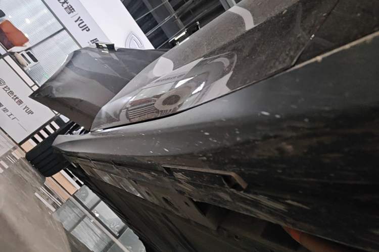 Used Nio ET5T 2024 75kWh Touring Right Side Sill