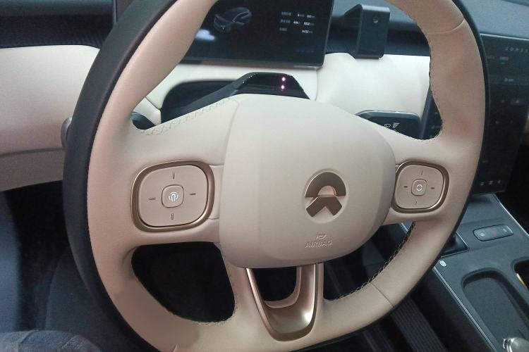 Used Nio ET5T 2024 75kWh Touring Steering Wheel