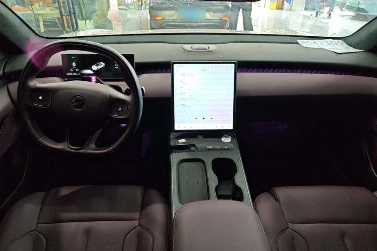Used Nio ET5T 2024 75kWh Touring Center Console
