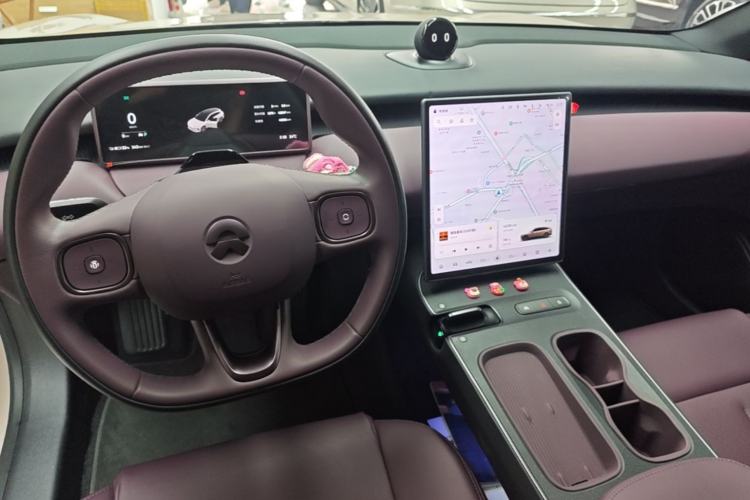 Used Nio ET5T 2024 75kWh Touring Center Console