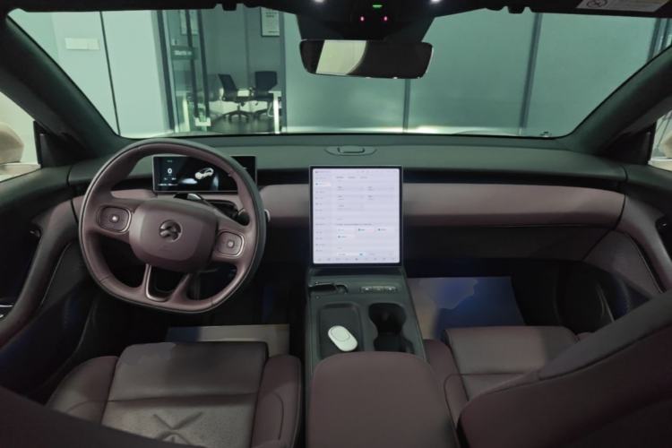 Used Nio ET5T 2024 75kWh Touring Center Console