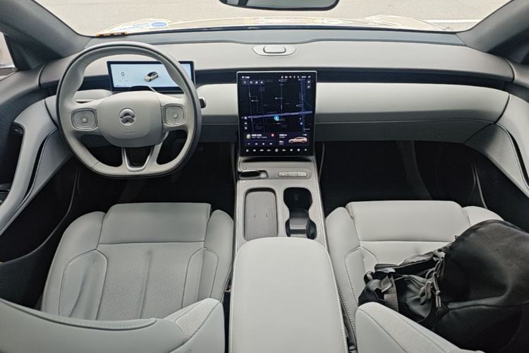 Used Nio ET5T 2024 75kWh Touring Center Console