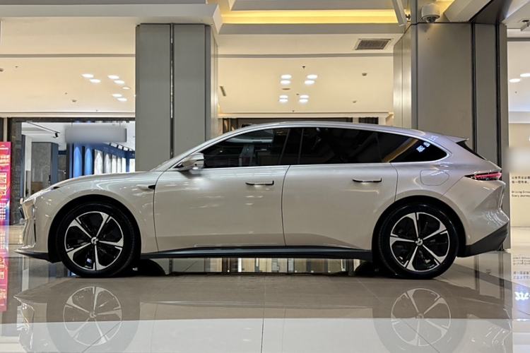 Used Nio ET5T 2024 75kWh Touring Exterior 4