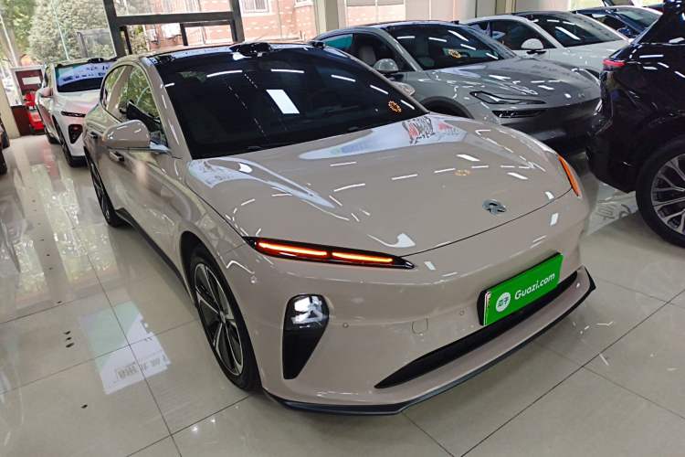 Used Nio ET5T 2024 75kWh Touring Front Right 45 Deg