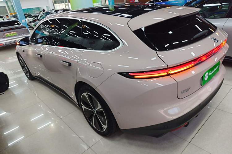 Used Nio ET5T 2024 75kWh Touring Left Side