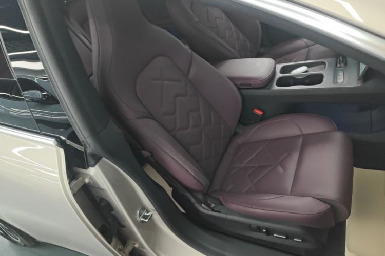 Used Nio ET5T 2024 75kWh Touring Right Front Seat