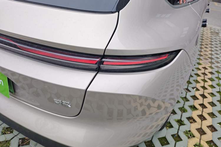 Used Nio ET5T 2024 75kWh Touring Right Rear Taillight