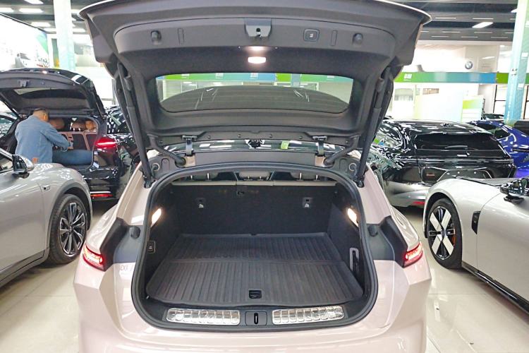 Used Nio ET5T 2024 75kWh Touring Trunk