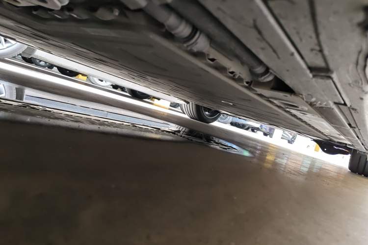 Used Nio ET5T 2024 100kWh Touring Chassis Front Left