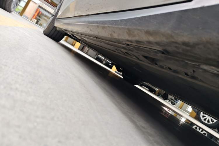 Used Nio ET5T 2024 100kWh Touring Chassis Front Right