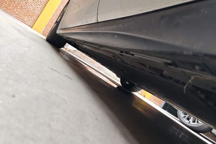 Used Nio ET5T 2024 100kWh Touring Chassis Rear Left