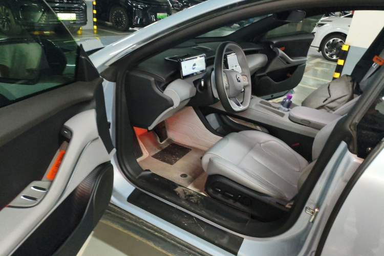 Used Nio ET5T 2024 75kWh Touring Driver Seat