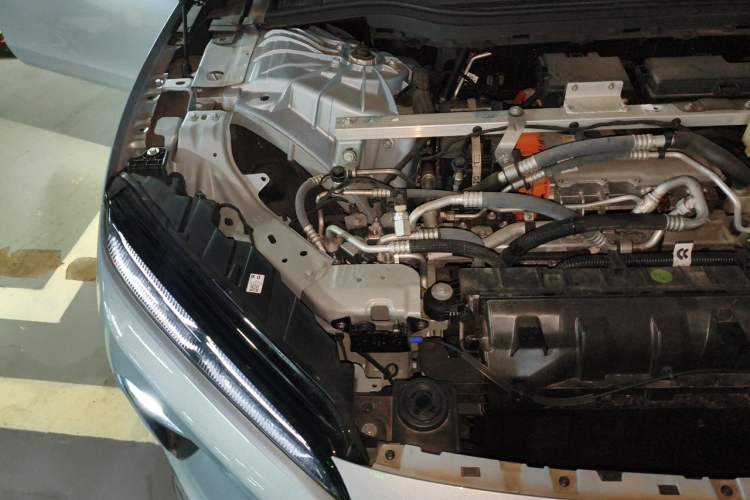Used Nio ET5T 2024 75kWh Touring Engine Bay Right