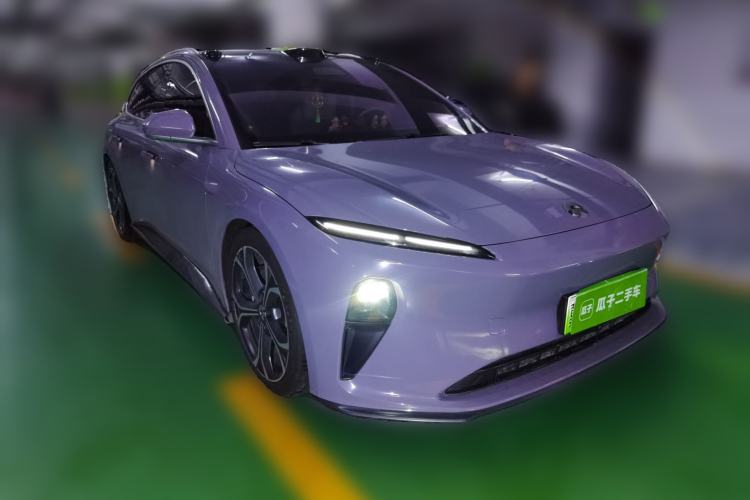 Used Nio ET5T 2024 75kWh Touring Front Right 45 Deg