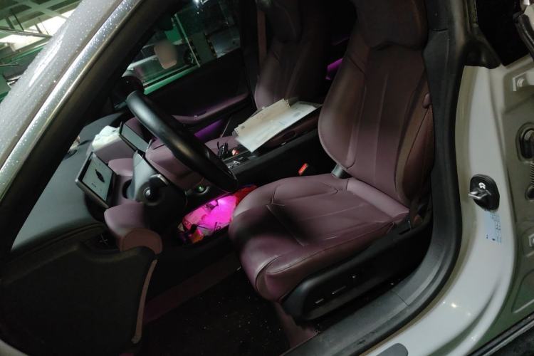Used Nio ET5T 2024 75kWh Touring Left Front Seat