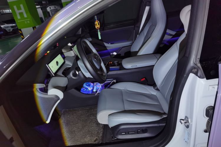 Used Nio ET5T 2024 75kWh Touring Left Front Seat