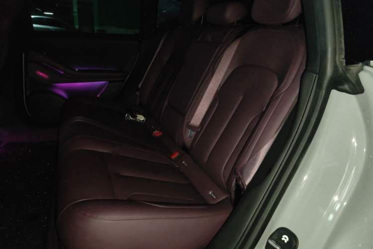 Used Nio ET5T 2024 75kWh Touring Left Rear Seat