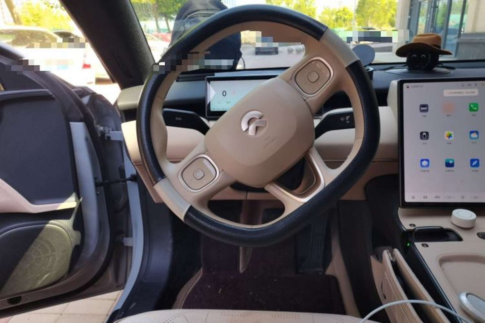 Used Nio ET5T 2024 75kWh Touring Steering Wheel