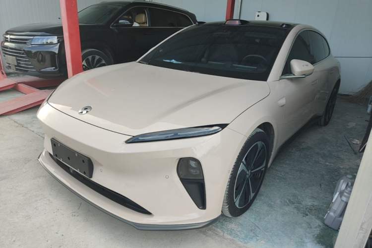 Nio ET5T 2023 75 kWh Touring