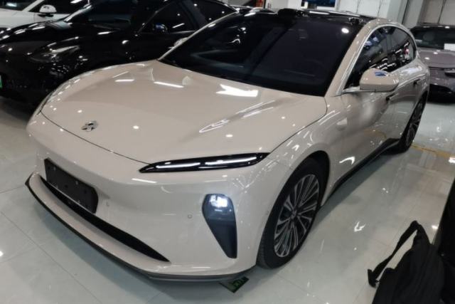 Used Nio ET5T 2024 75kWh Touring