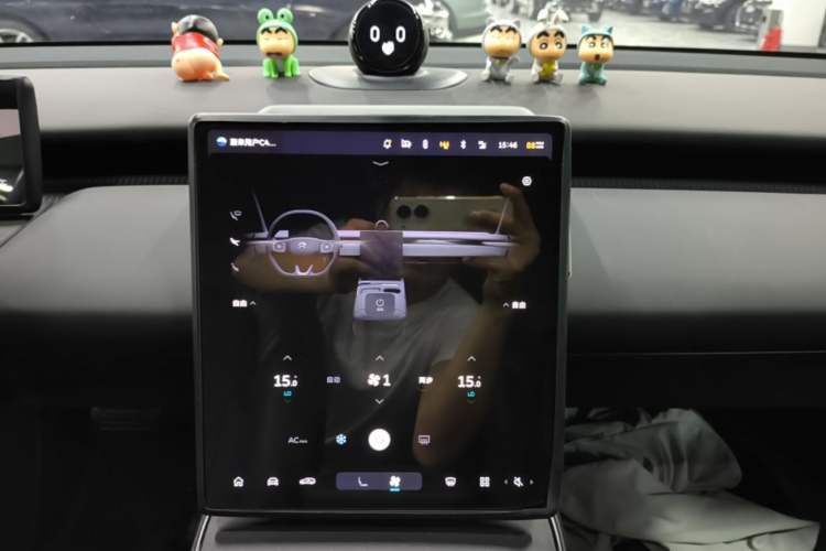 Used Nio ET5T 2024 75kWh Touring Audio And AC Panel