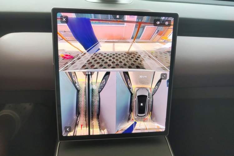 Used Nio ET5T 2024 75kWh Touring Audio And AC Panel
