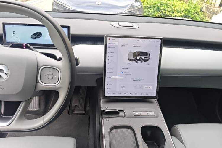 Used Nio ET5T 2024 75kWh Touring Audio And AC Panel