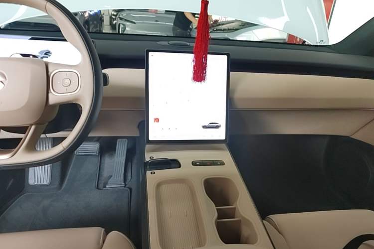 Used Nio ET5T 2024 75kWh Touring Audio And AC Panel