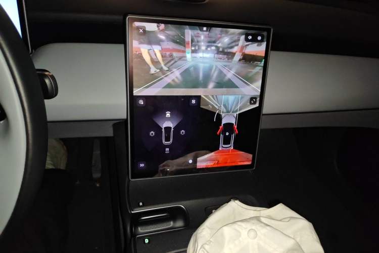 Used Nio ET5T 2024 75kWh Touring Audio And AC Panel