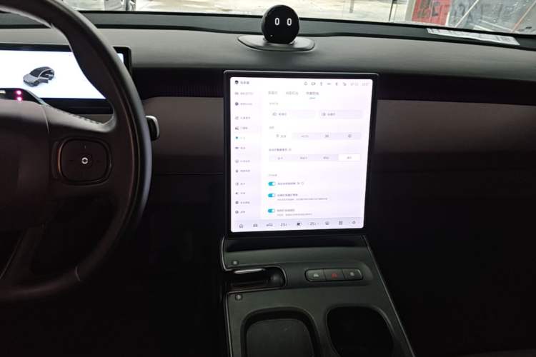 Used Nio ET5T 2024 75kWh Touring Audio And AC Panel