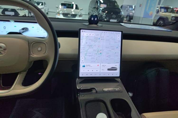 Used Nio ET5T 2024 75kWh Touring Audio And AC Panel