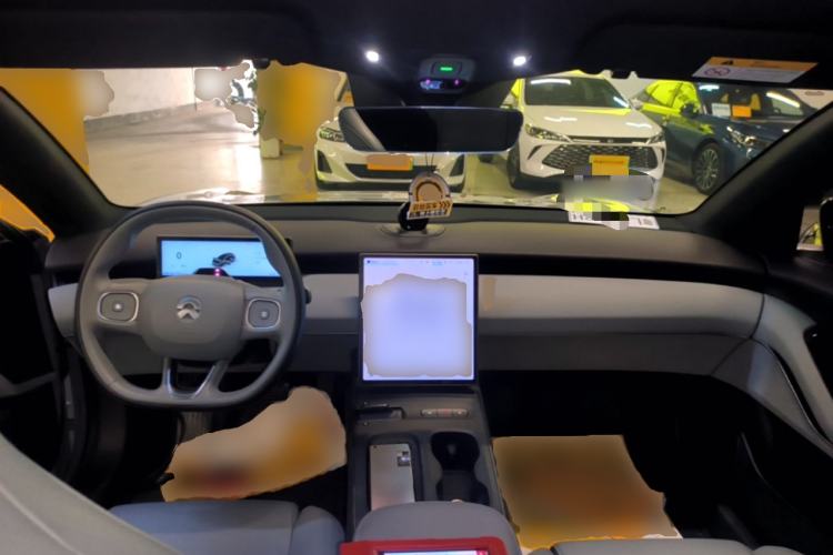Used Nio ET5T 2024 75kWh Touring Center Console