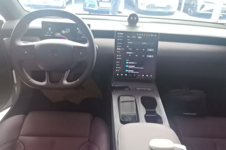 Used Nio ET5T 2024 75kWh Touring Center Console