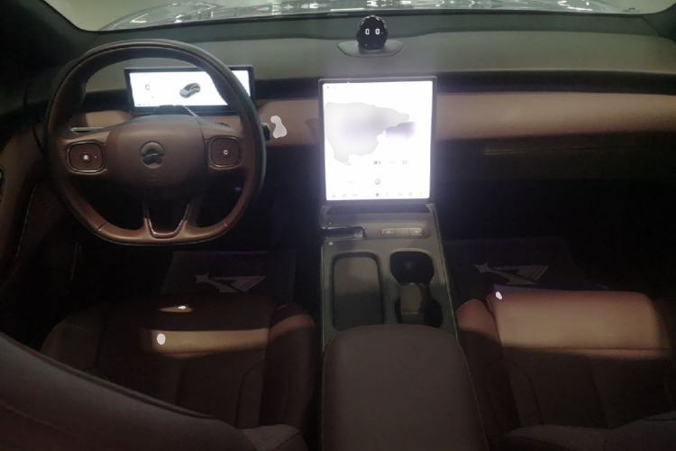 Used Nio ET5T 2024 75kWh Touring Center Console