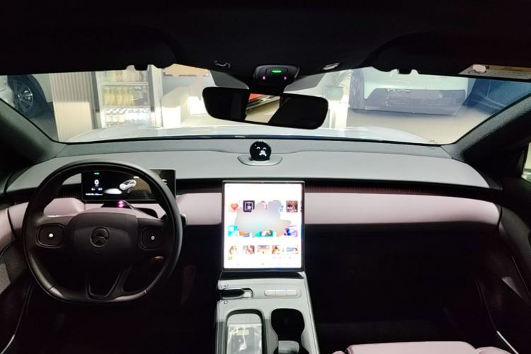 Used Nio ET5T 2024 75kWh Touring Center Console