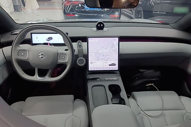 Used Nio ET5T 2024 100kWh Touring Center Console
