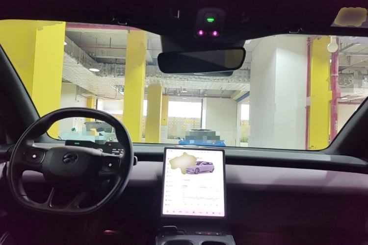 Used Nio ET5T 2024 75kWh Touring Center Console