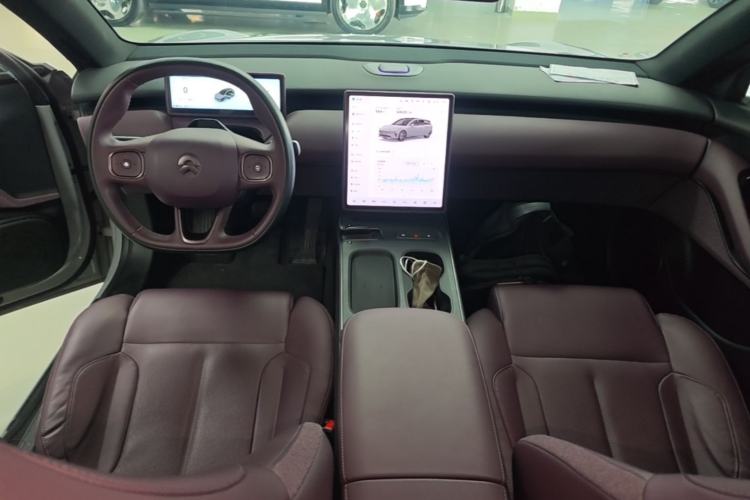 Used Nio ET5T 2024 75kWh Touring Center Console