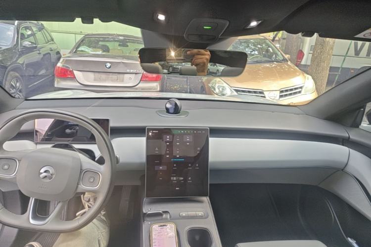 Used Nio ET5T 2024 75kWh Touring Center Console
